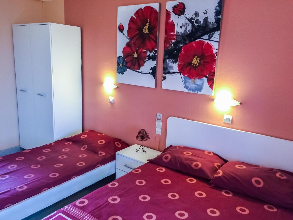Athina Studios Argassi Habitación foto